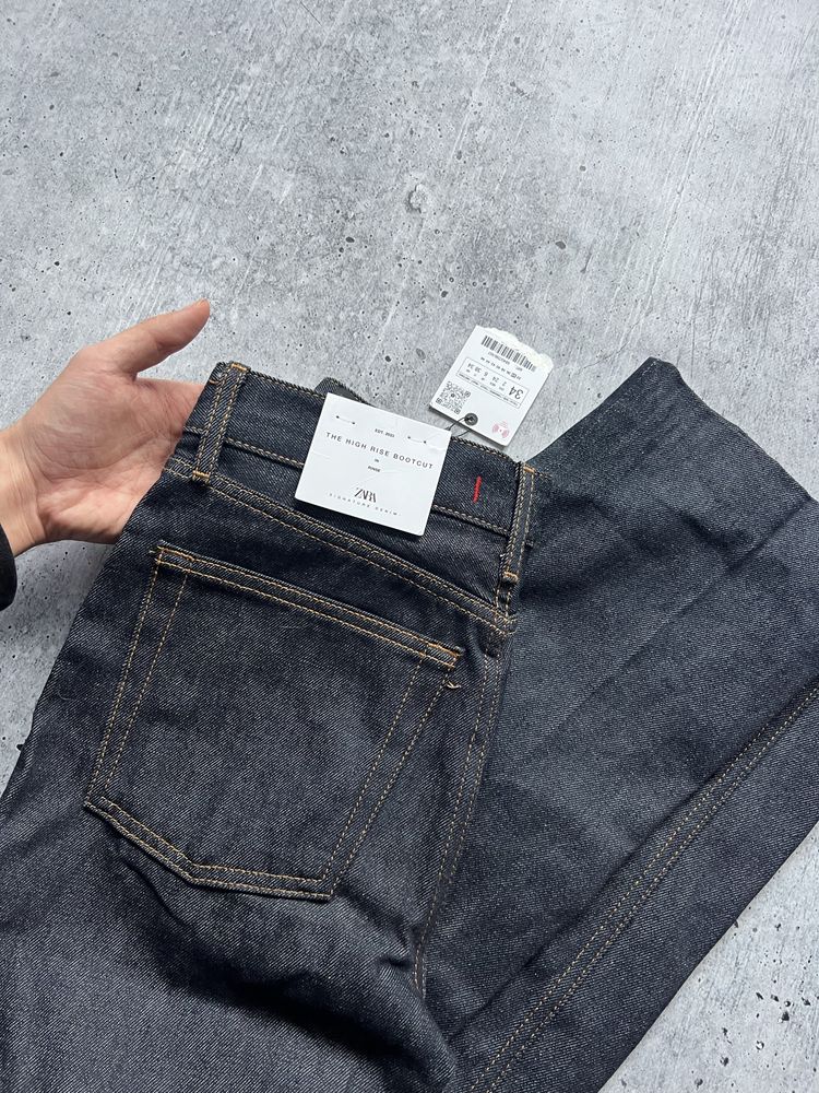 Джинси Zara bootcut high rise 34 xs-s темно-сині ( 6840/298/407) Нові!