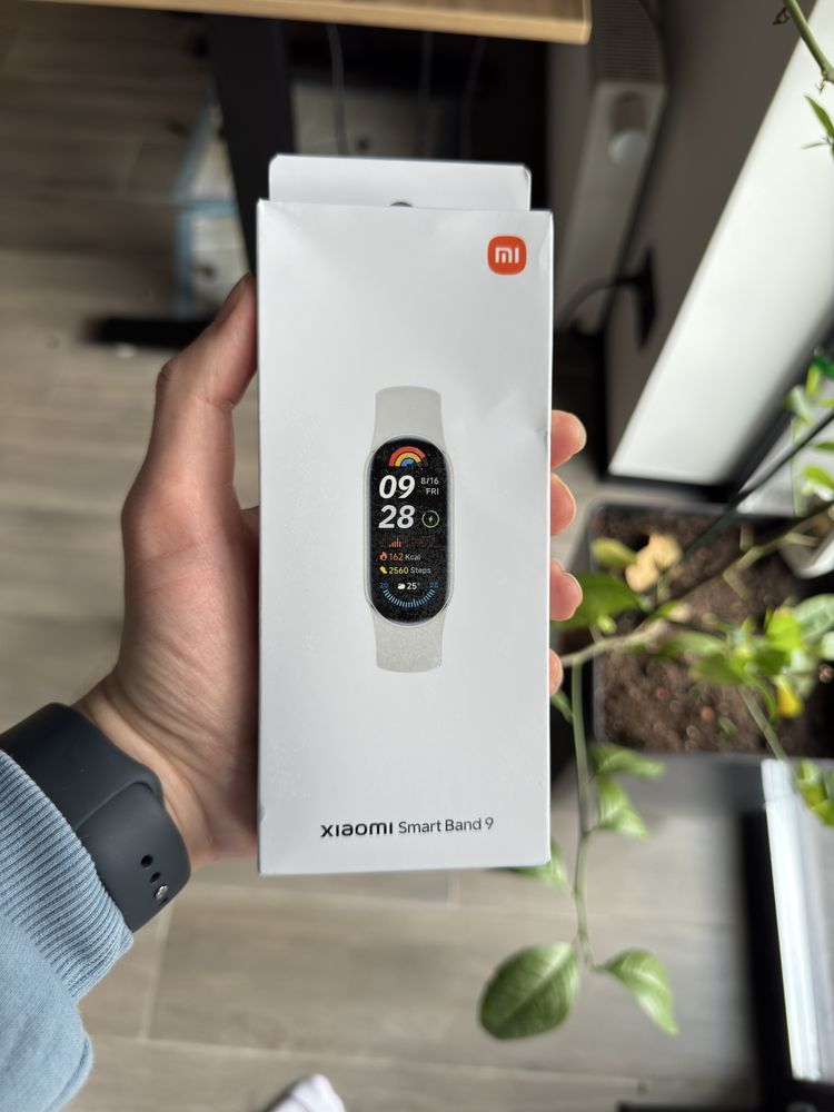 Mi Band 9 Тільки білий колір