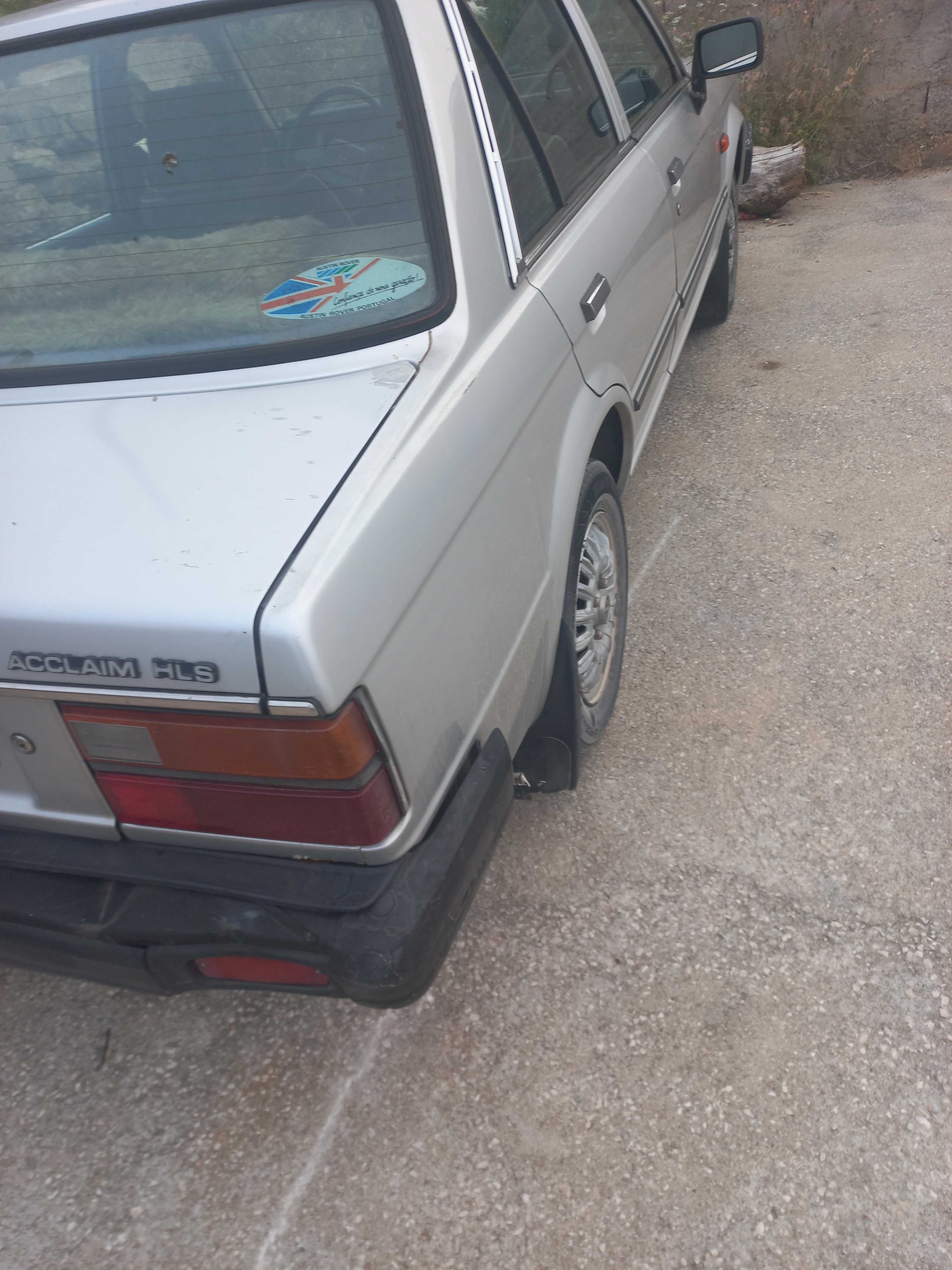 Carro antigo troco por mota