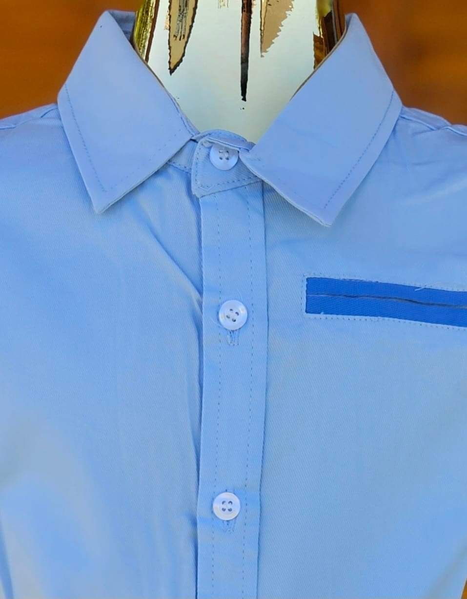 Elegancka błękitna koszula dla chłopca 7 lat