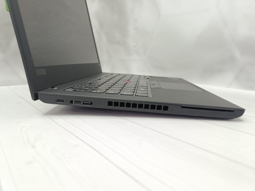 GeForce MX150 2 GB/Lenovo ThinkPad T480/i7-8550U/16/256/14"FHD