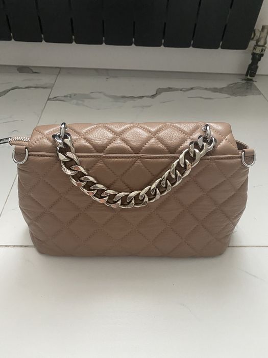 Сумка кожаная новая бежевая