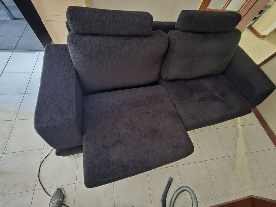 Vende-se sofá cinza escuro