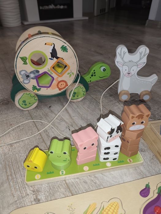 Drewniane zabawki dla maluszka