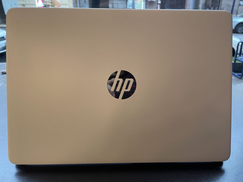 Новий Ноутбук HP 14 Laptop DQ0052DX