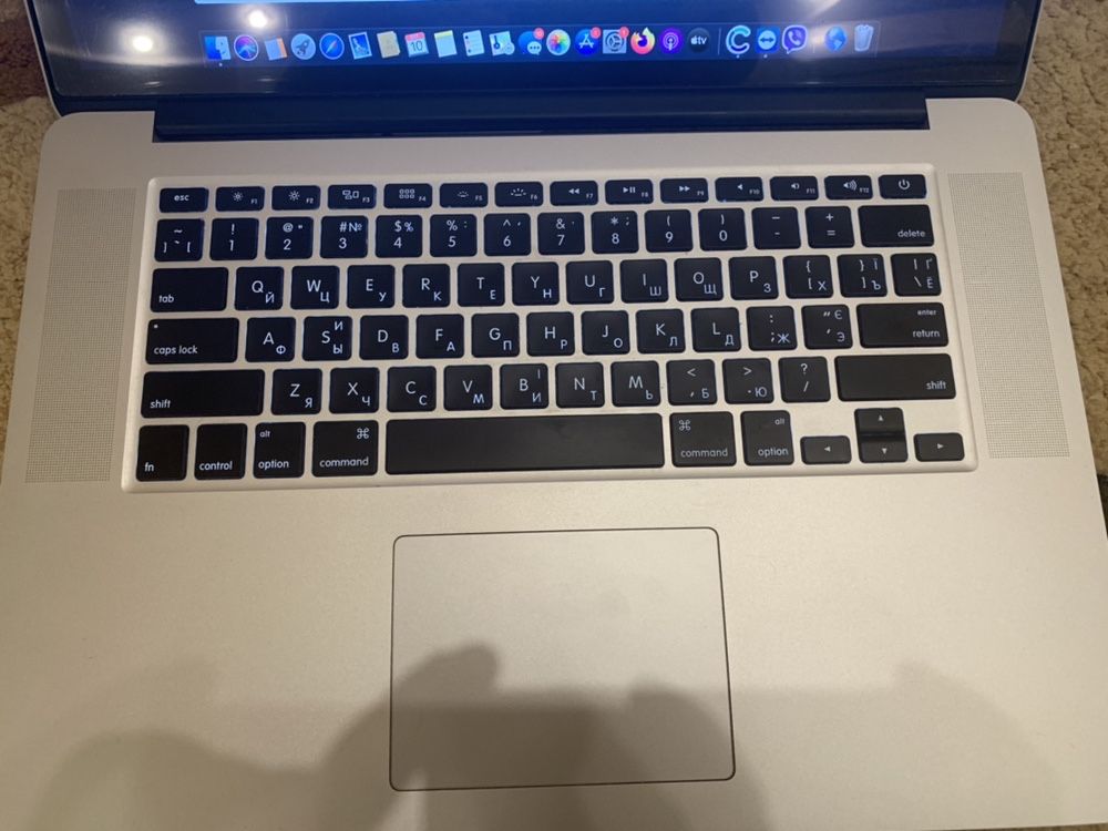 Macbook pro 15 retina MJLT2