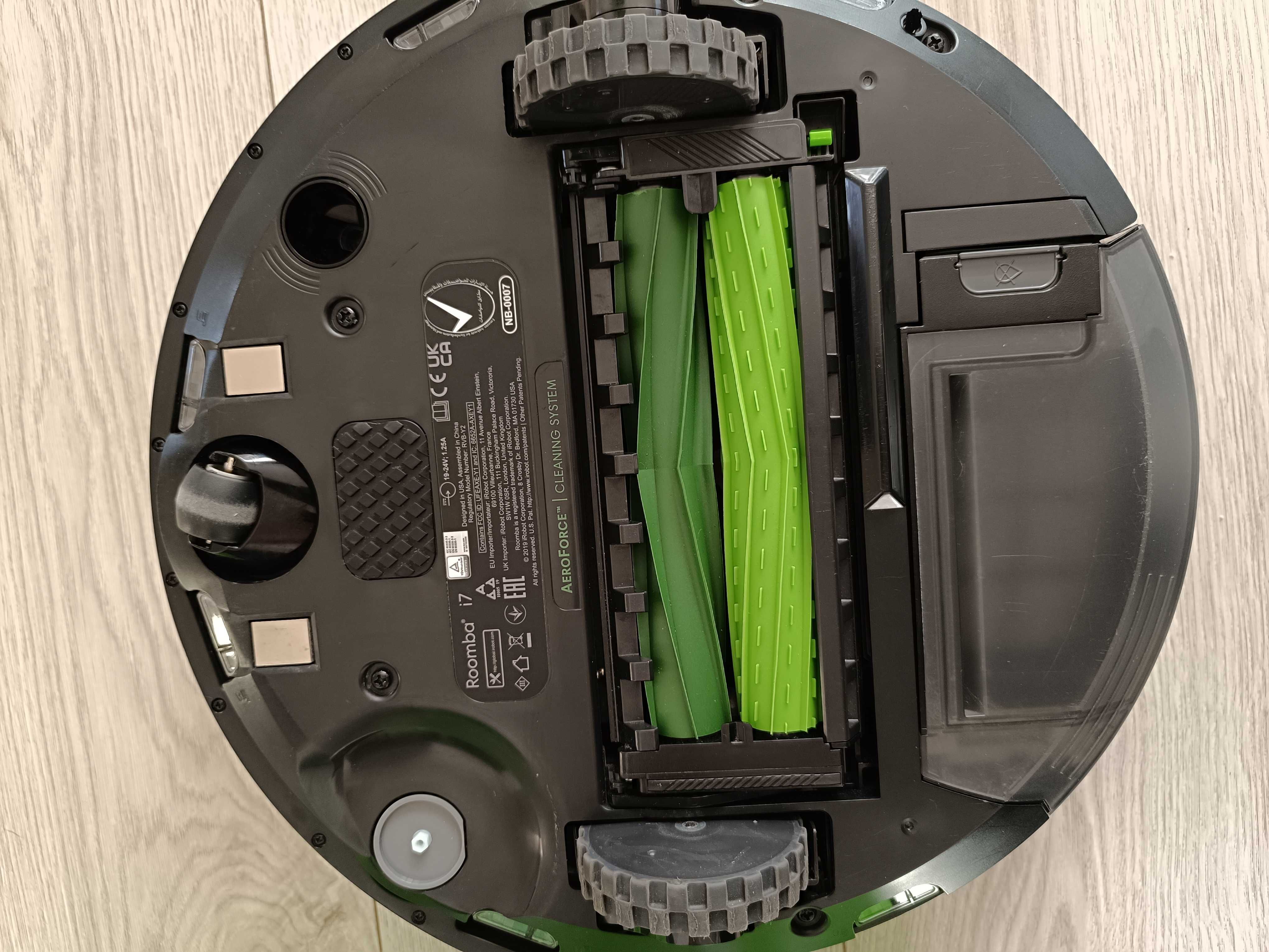 Robot Roomba i7 prawie nowy