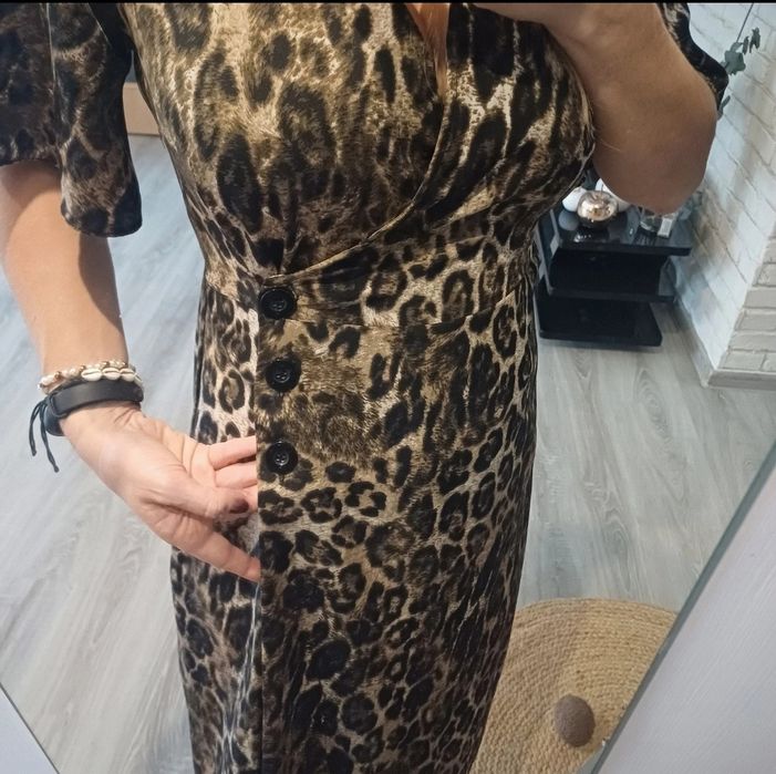 Sukienka elegancka panterka rozmiar m- l