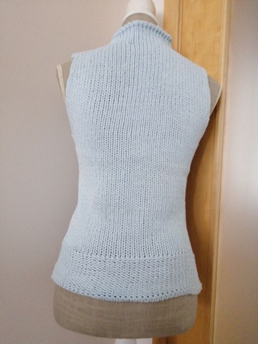 Colete malha azul bebé