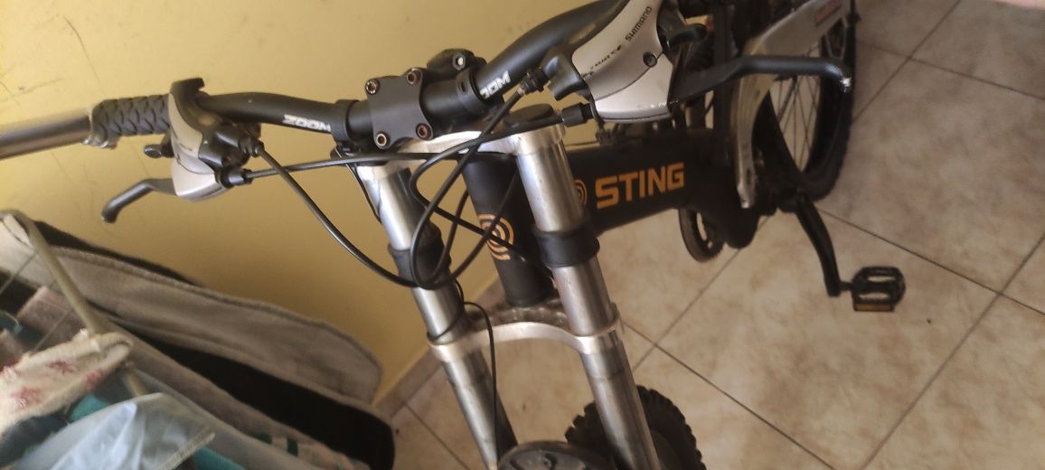 Bicicleta BTT/downhill