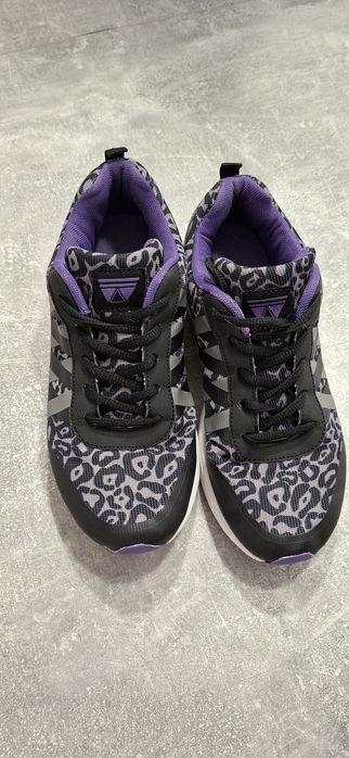 Buty sportowe r.36