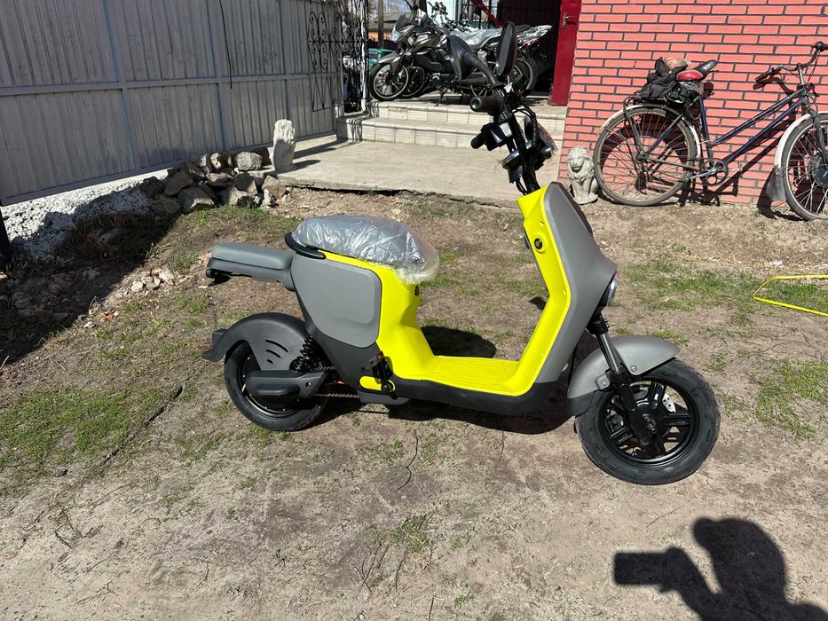 Электроскутер  НОВЫЙ