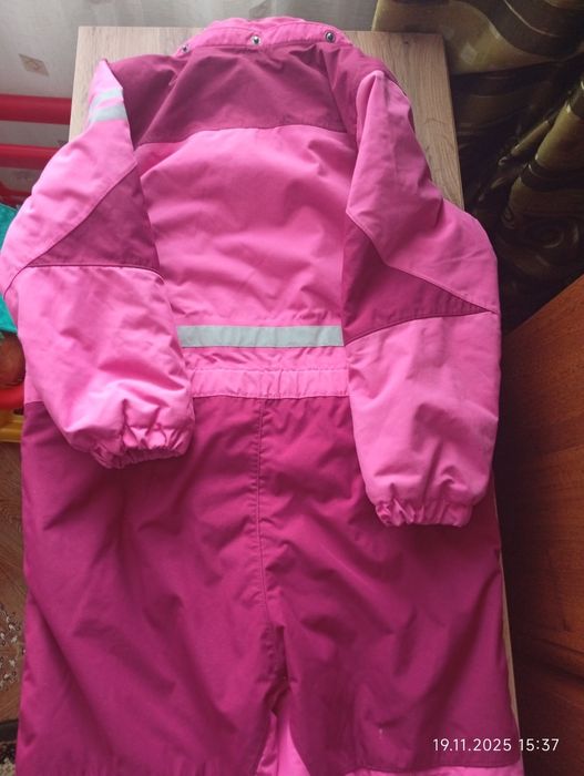 Зимний комбинезон на рост 104-110см.
