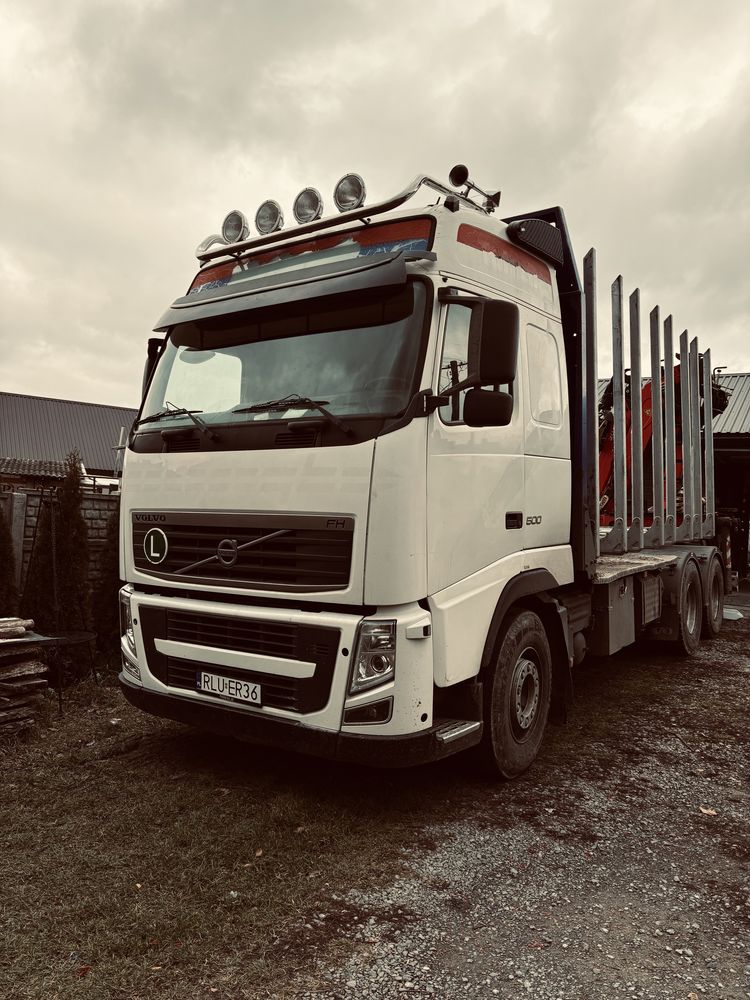 Sprzedam drewno opalowe/transport drewna sprzedam akacje