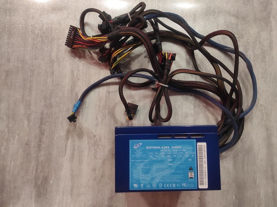Блок питания FSP EPSILON 85PLUS 600W