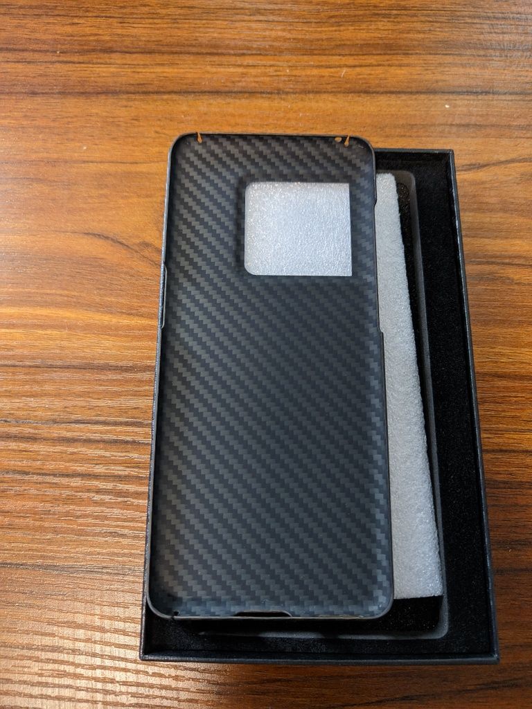 Чохол із справжнього карбону OnePlus 10 Pro