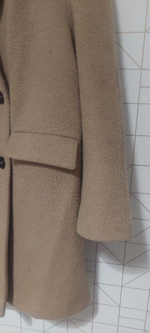 Płaszcz damski C&A r. 42/XL gruby z podszewką beżowy