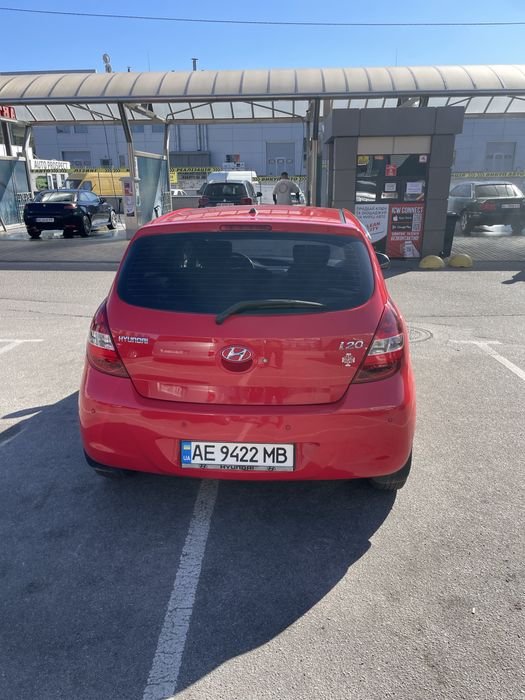 продам Хюндай і20 автомат
