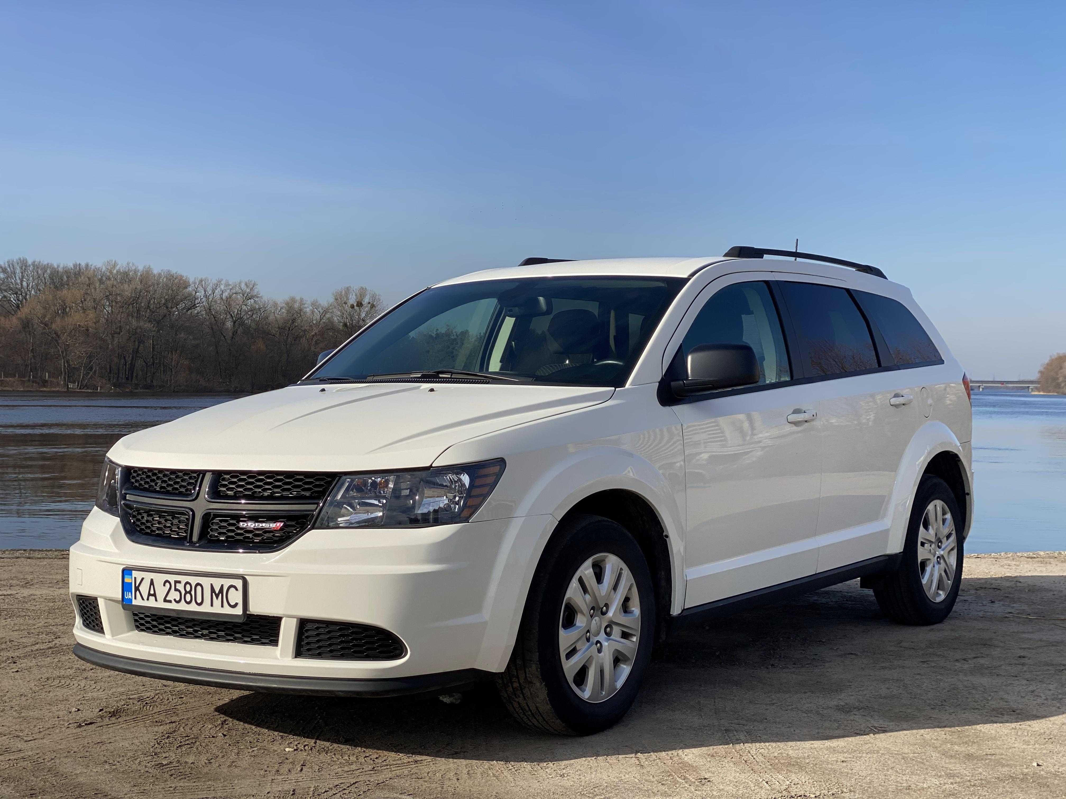 Надійне авто Dodge Journey 2020 2.4 машина 7 місць