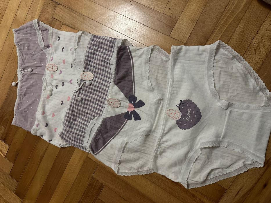 Нижня білизна s-m,труси s