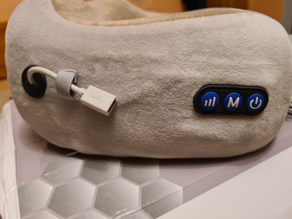 Masażer nowy/poduszka masująca
