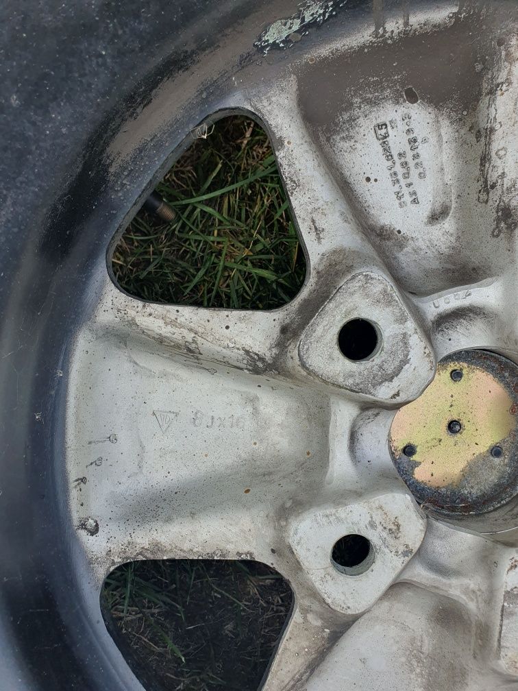 Porche 911 felga 16 oryginalna ze znaczkiem