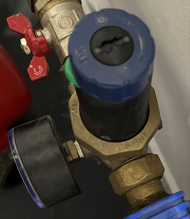 Reduktor ciśnienia wody do domu Rezerwacja do 10.12.25r.