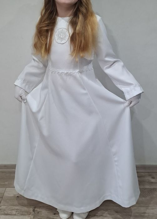 Sukienka komunijna.