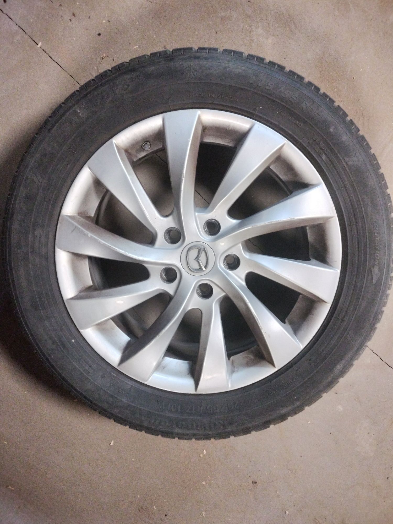 Sprzedam komplet opon zimowych z felgami  225/55  r17