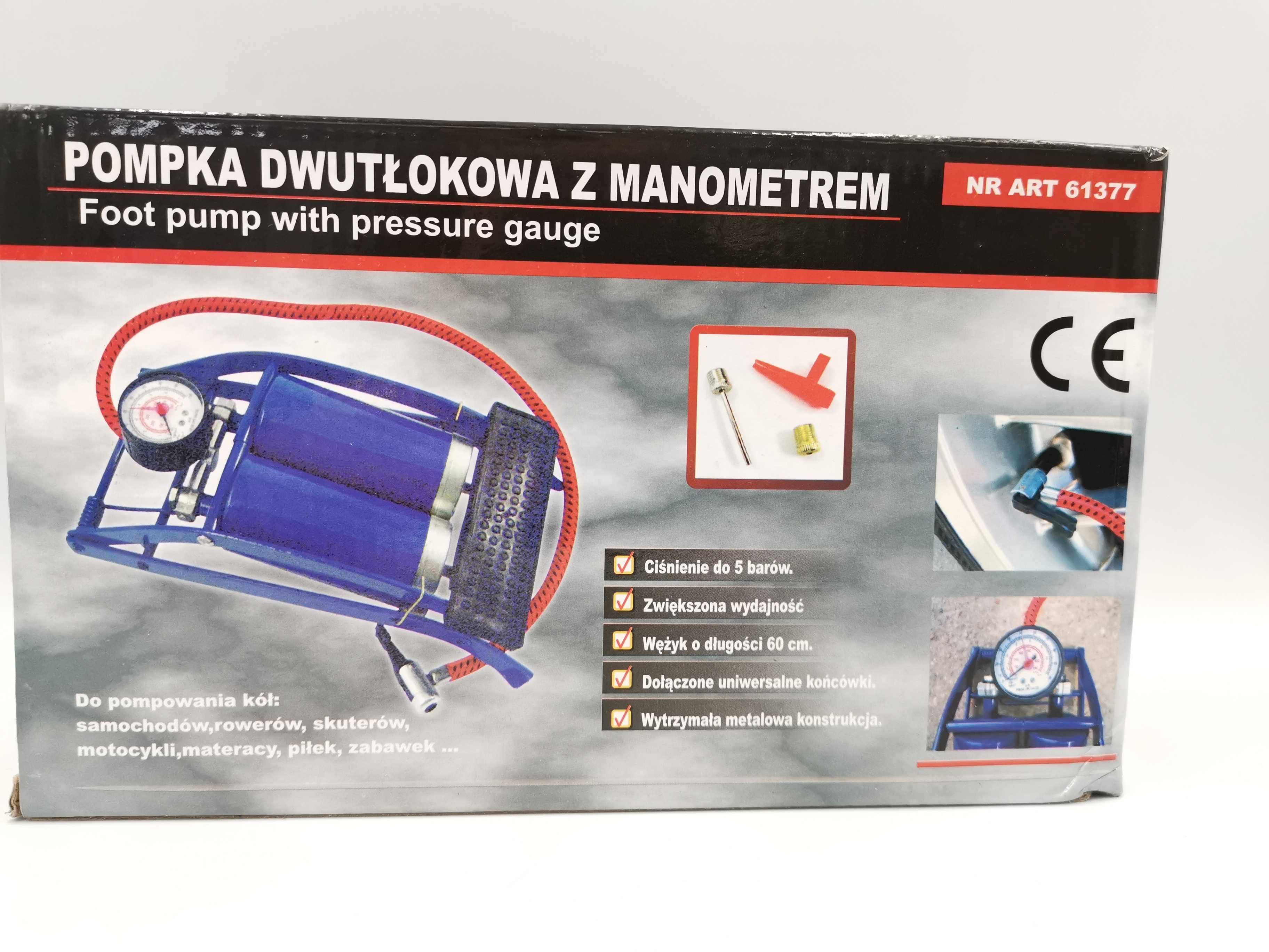 Na Lewara Pompka dwutłokowa z manometrem