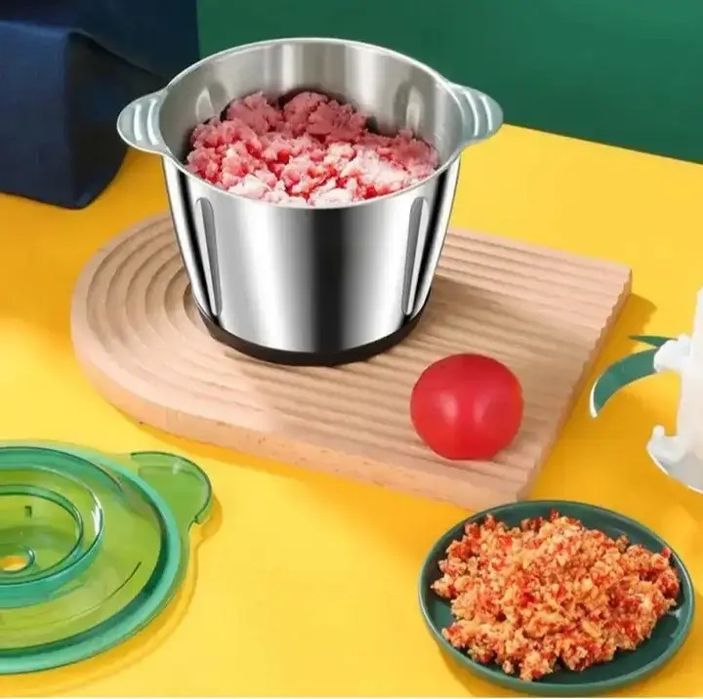 Кухонний блендер  Блискавка із металевою чашею на 2 л, 1200 Вт Зелений