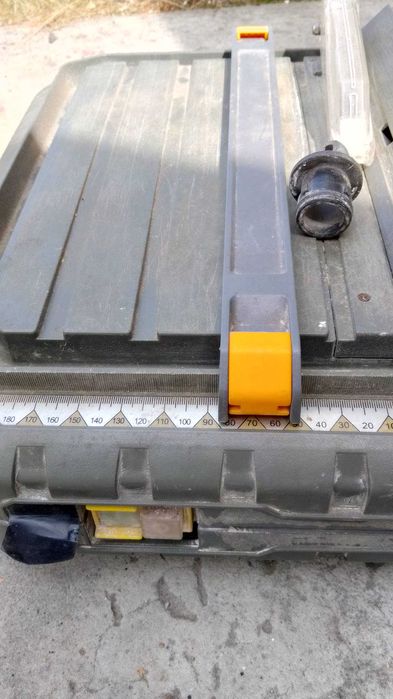 Obudowa do przecinarki glazury