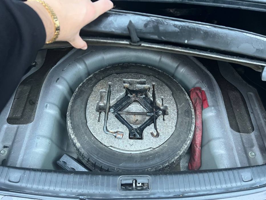 Продам Kia Magentis 2007г 2.0