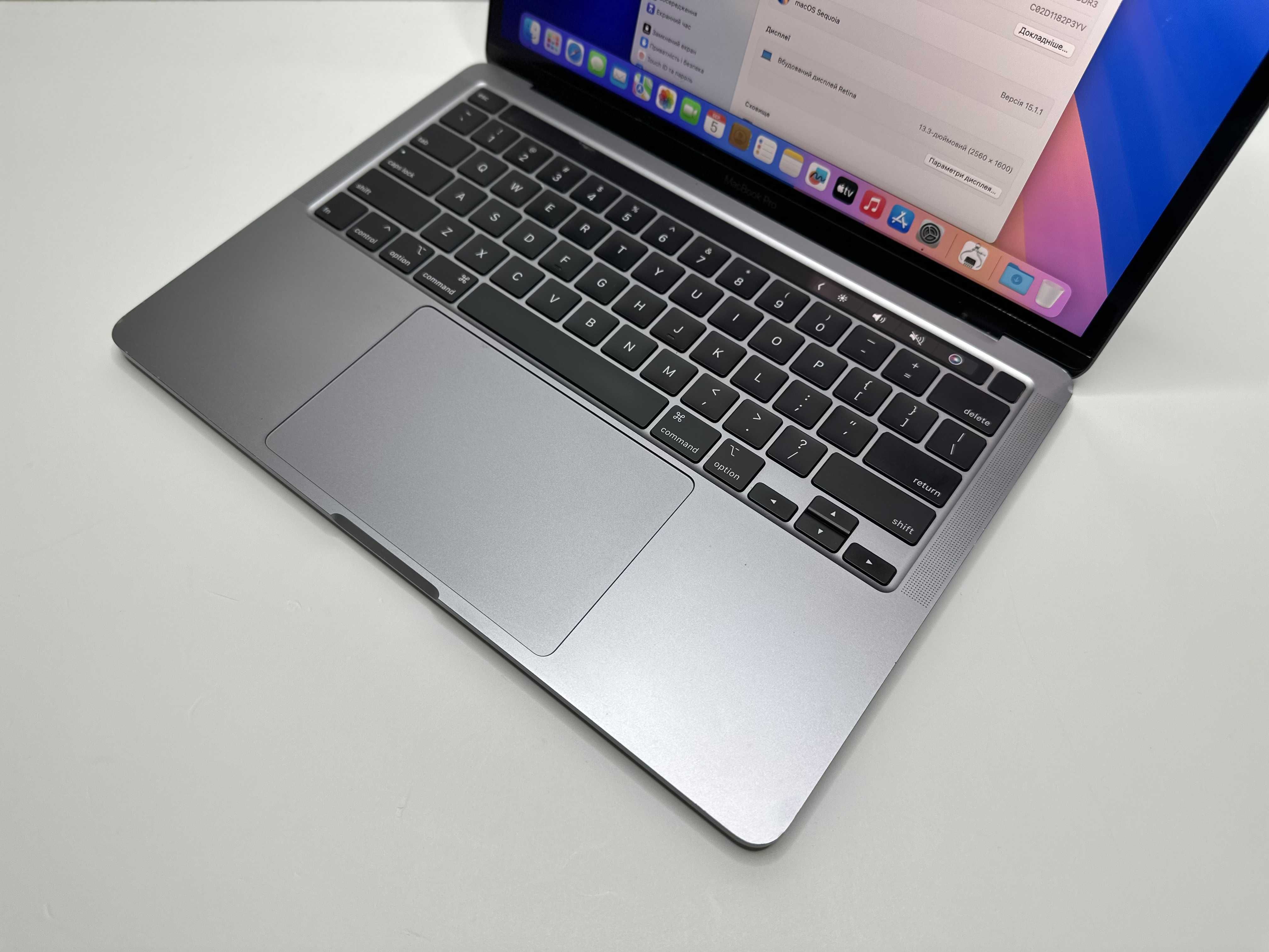 Макбук Apple MacBook Pro 13, i7, 16Gb, 256Gb, A2289, 2020 Retina