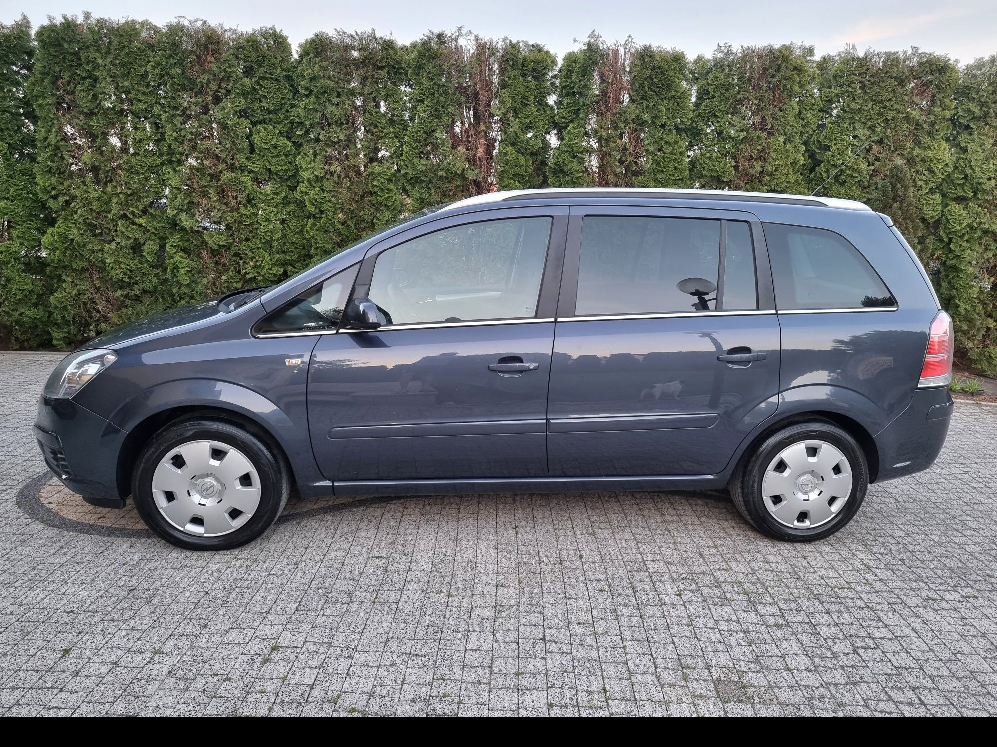 Opel Zafira 1,8 16V, super stan, opłaty, Niemcy