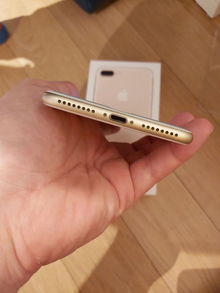 iPhone 7 Plus 32Gb 5,5” kolor złoty gold (pudełko, ładowarka)