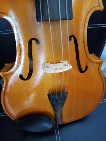 Stare skrzypce Antonius Stradivarius anno 1700