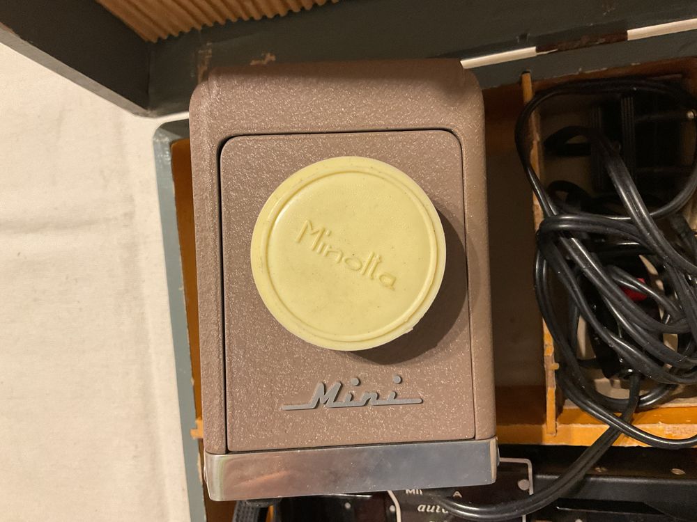 Antigo mini slide projector Minolta made in Japan