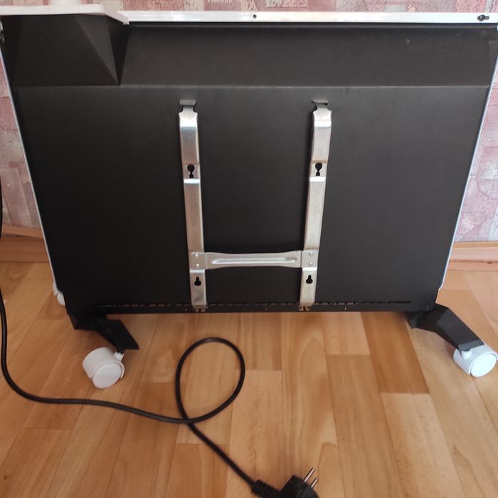 Продам обогреватель Zanussi