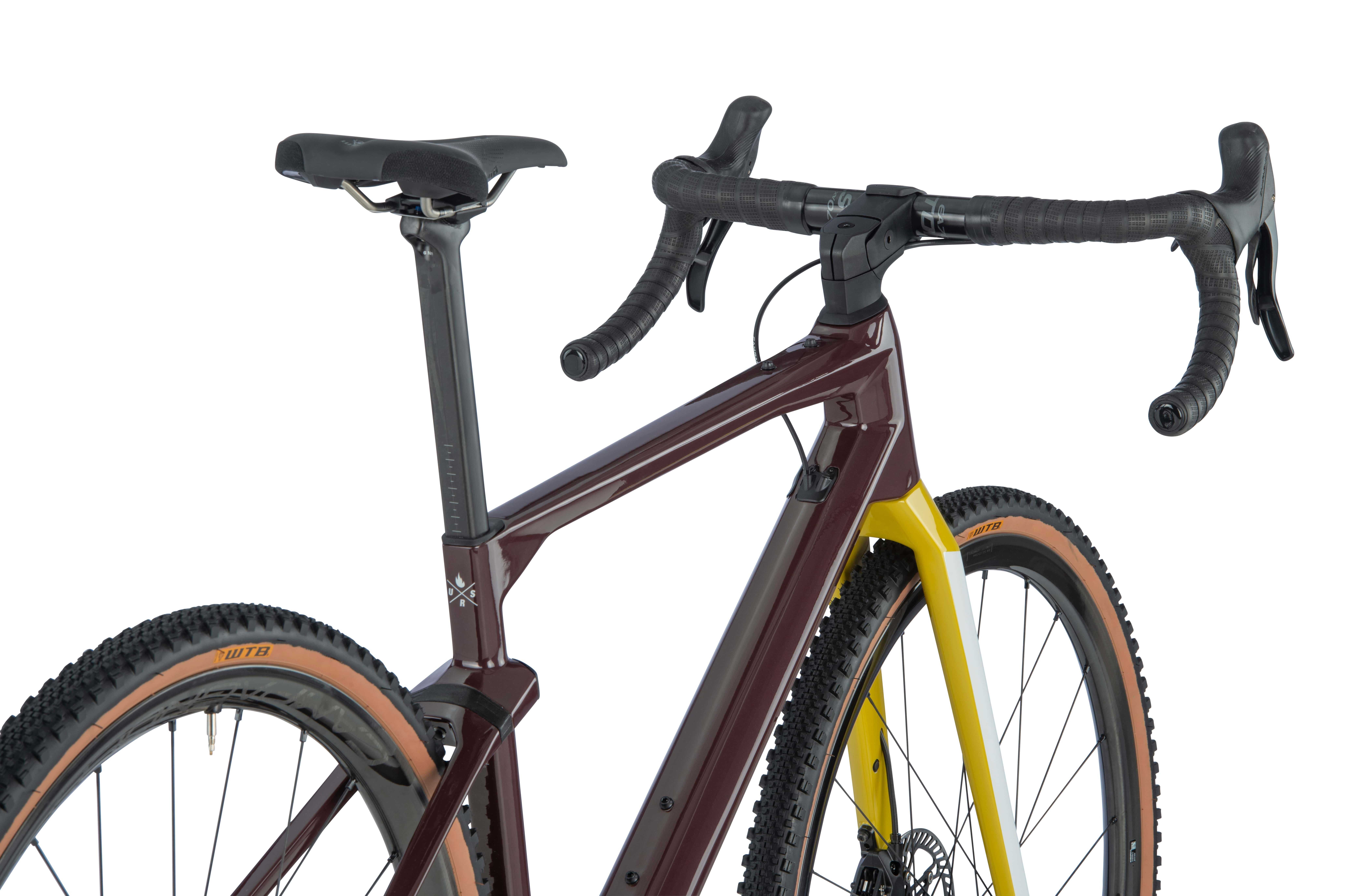 Nowy BMC URS 01 THREE Campagnolo Ekar 1x13