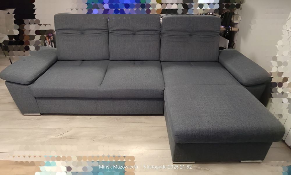 Narożnik z funkcją spania z pojemnikiem na pościel