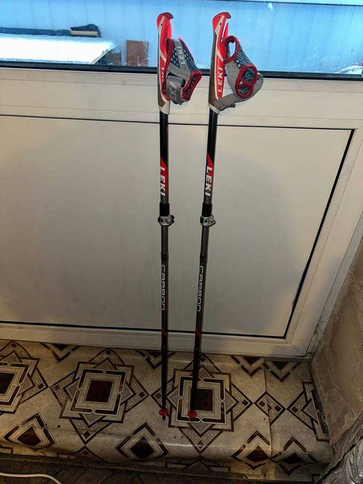 Продам палиці для скандианвської ходьби і чобітки для них