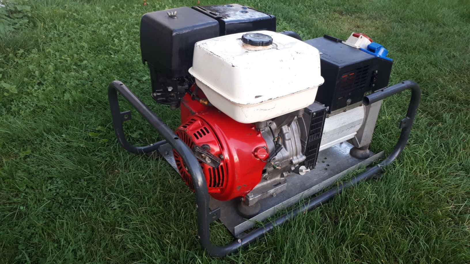 Agregat prądotwórczy 3fazy prądnica generator prądu 6,5kVA Honda GX390