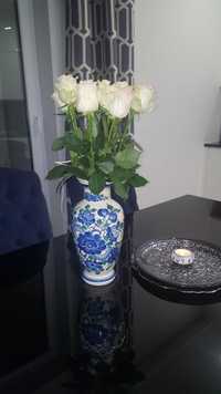 Wazon ceramiczny w niebieskie róże Hand Made