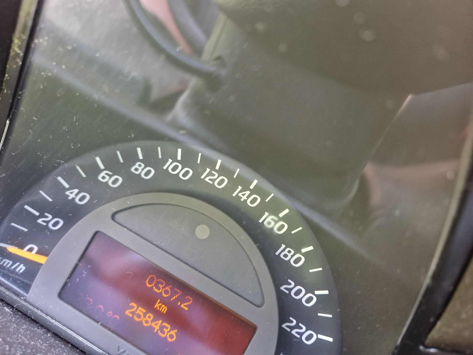 Sprzedam samochód Mercedes Benz kompresor 1.8 2002r.