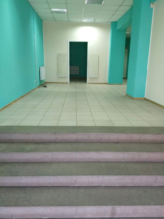 Продаж приміщення під магазин або офіс