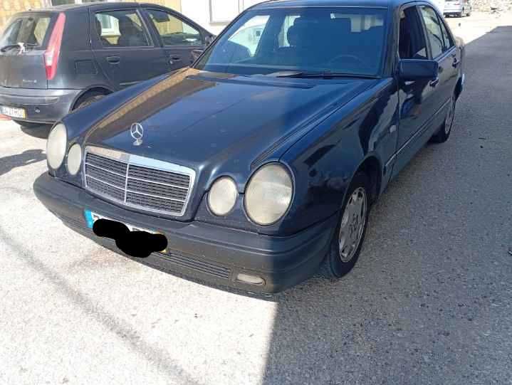 Mercedes E220 disel aceito trocas