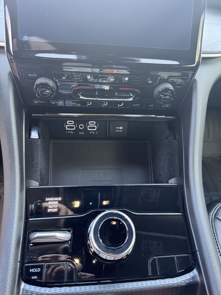 Jeep Grand Cherokee WL 2.0 T