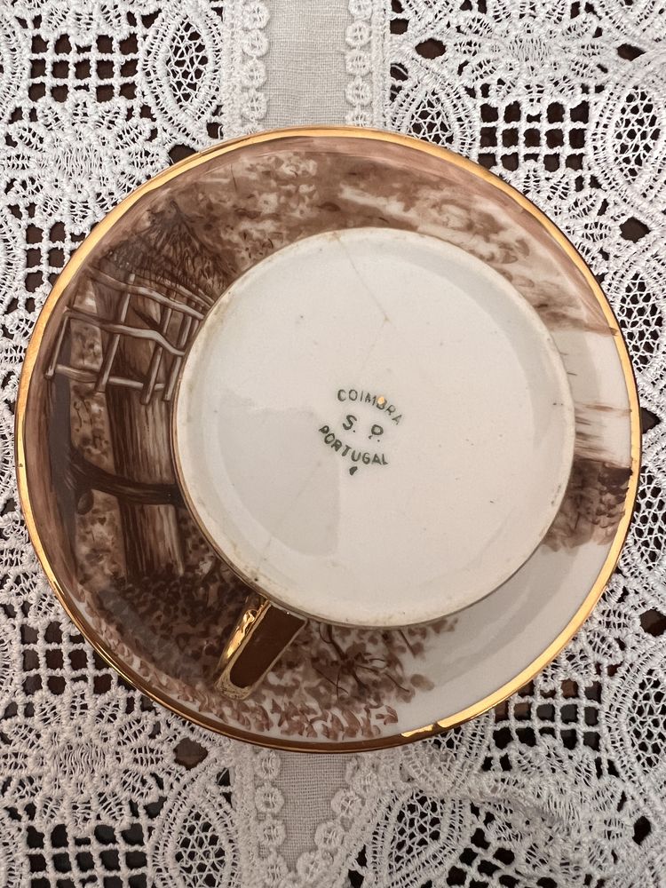 Chávena de café dourada Coimbra