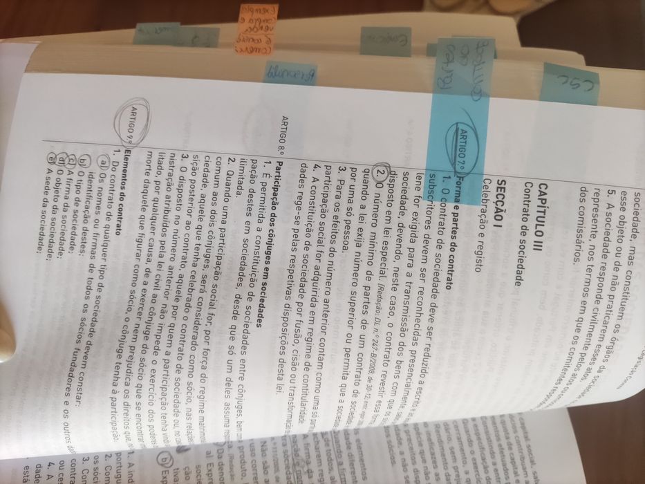 Livro Comercial Porto Editora